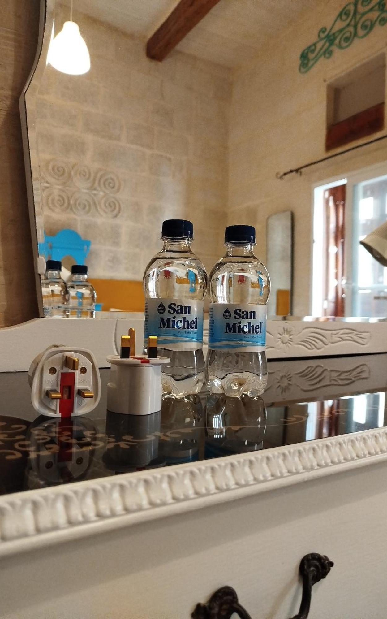 Limestone Sun Suites Sliema Buitenkant foto